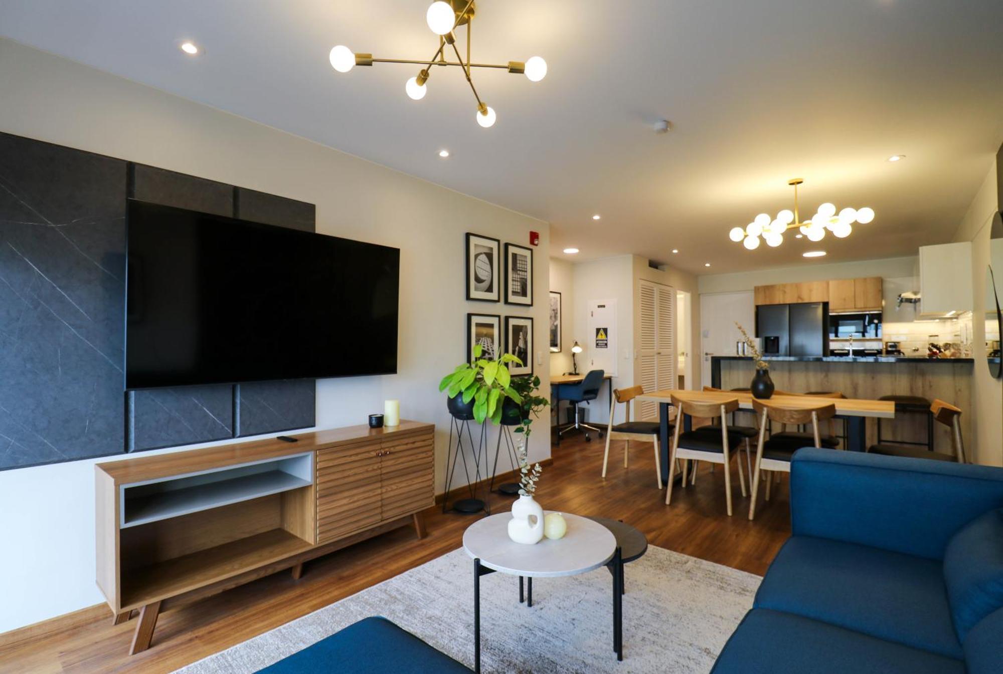 Alcanfores 1262 By Wynwood House ลิมา ภายนอก รูปภาพ